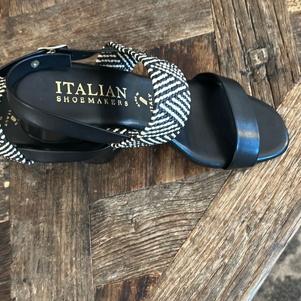 Italian Shoemakers Black & White Slingback Sandal - Picture 2 of 5
